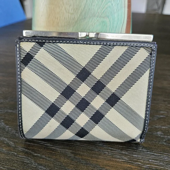 Burberry Blue Label Plaid KISSLOCK Wallet - Picture 9 of 9